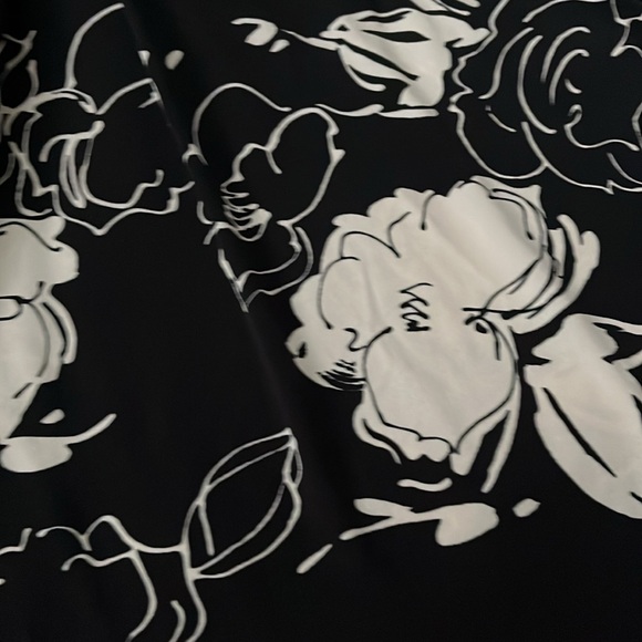 Roulette Floral Polka Dot Dress Size L in Black & White - Picture 7 of 10